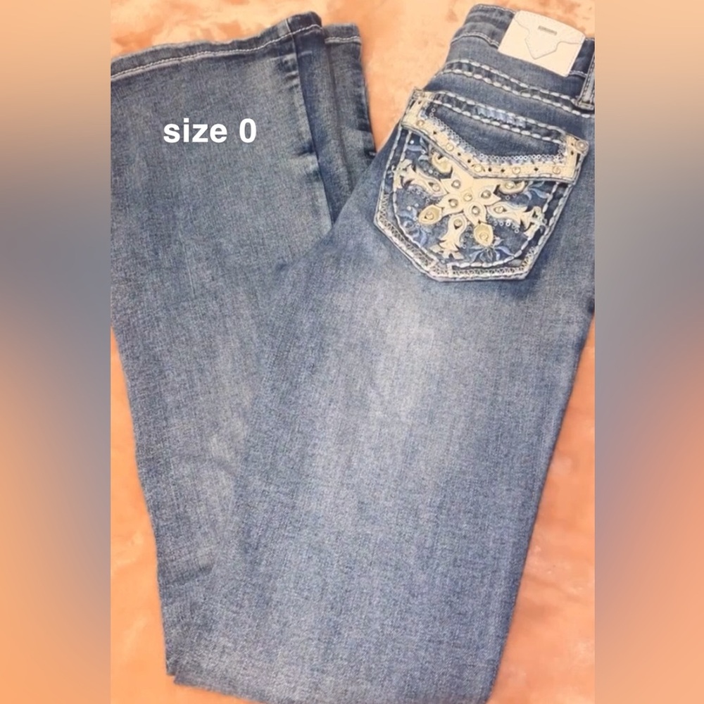 Woman’s bootcut jeans